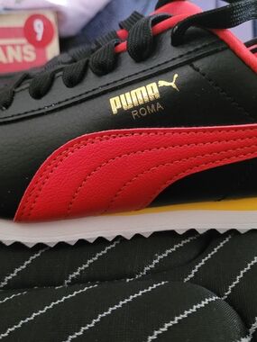 Puma Roma Men's Black & Red Leather Sneaker